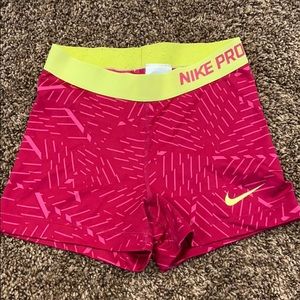 Nike pros, youth